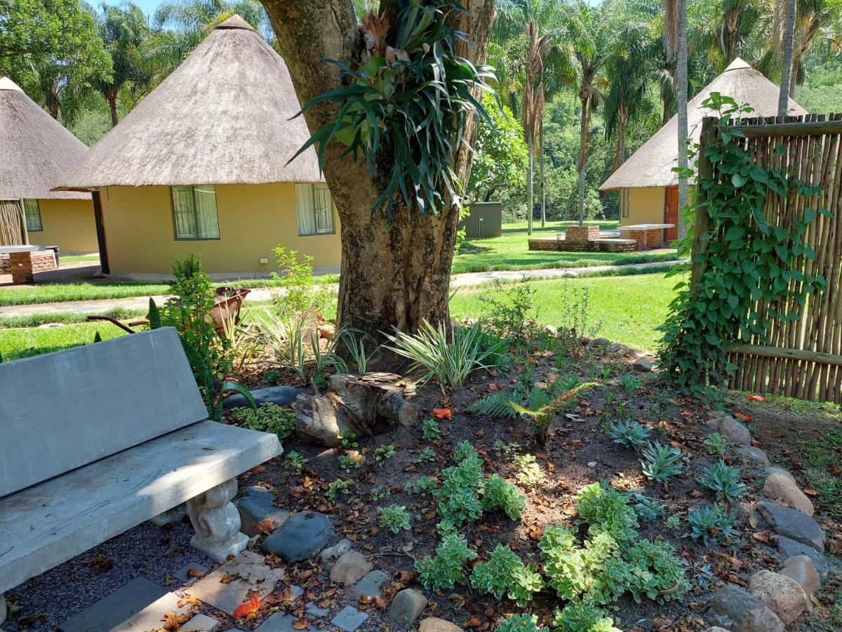 Aan De Vliet Holiday Resort Hazyview Eksteriør billede